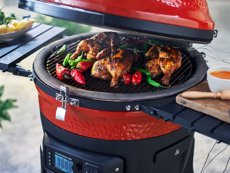 Konnected Joe™  Digital Charcoal Grill & Smoker